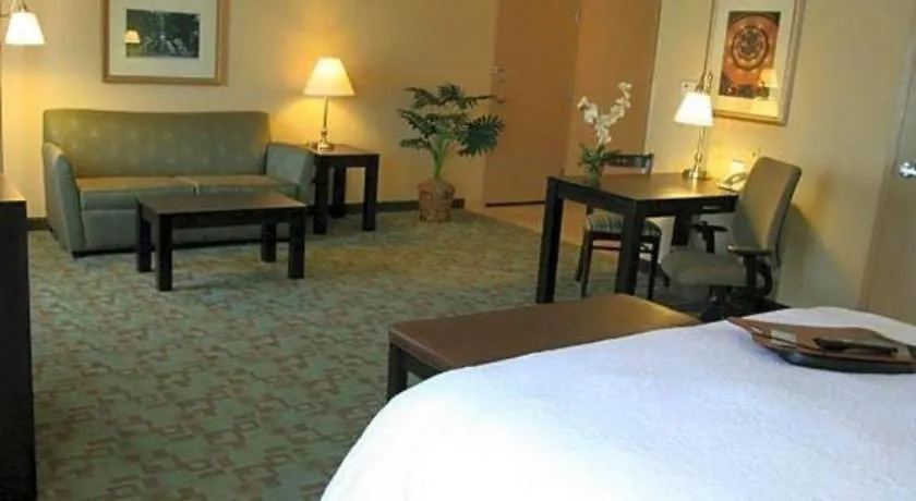 Hotel Hampton Inn & Suites Savannah-Airport