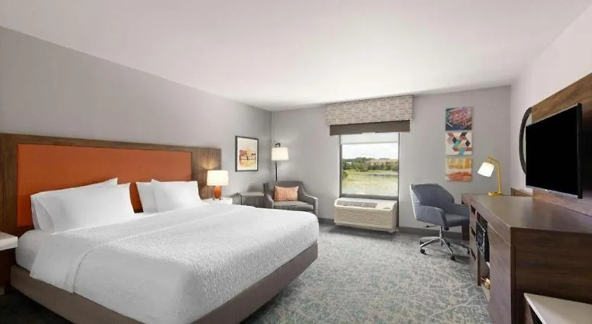 Hampton Inn & Suites Savannah-Airport