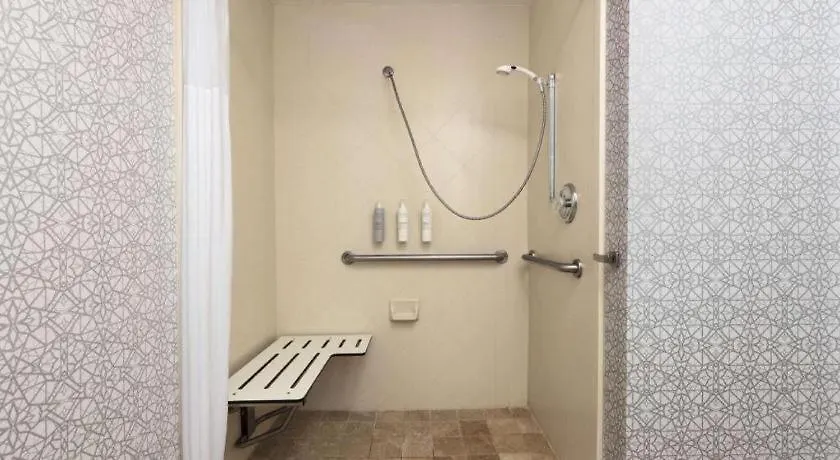 Hampton Inn & Suites Savannah-Airport Hotel
